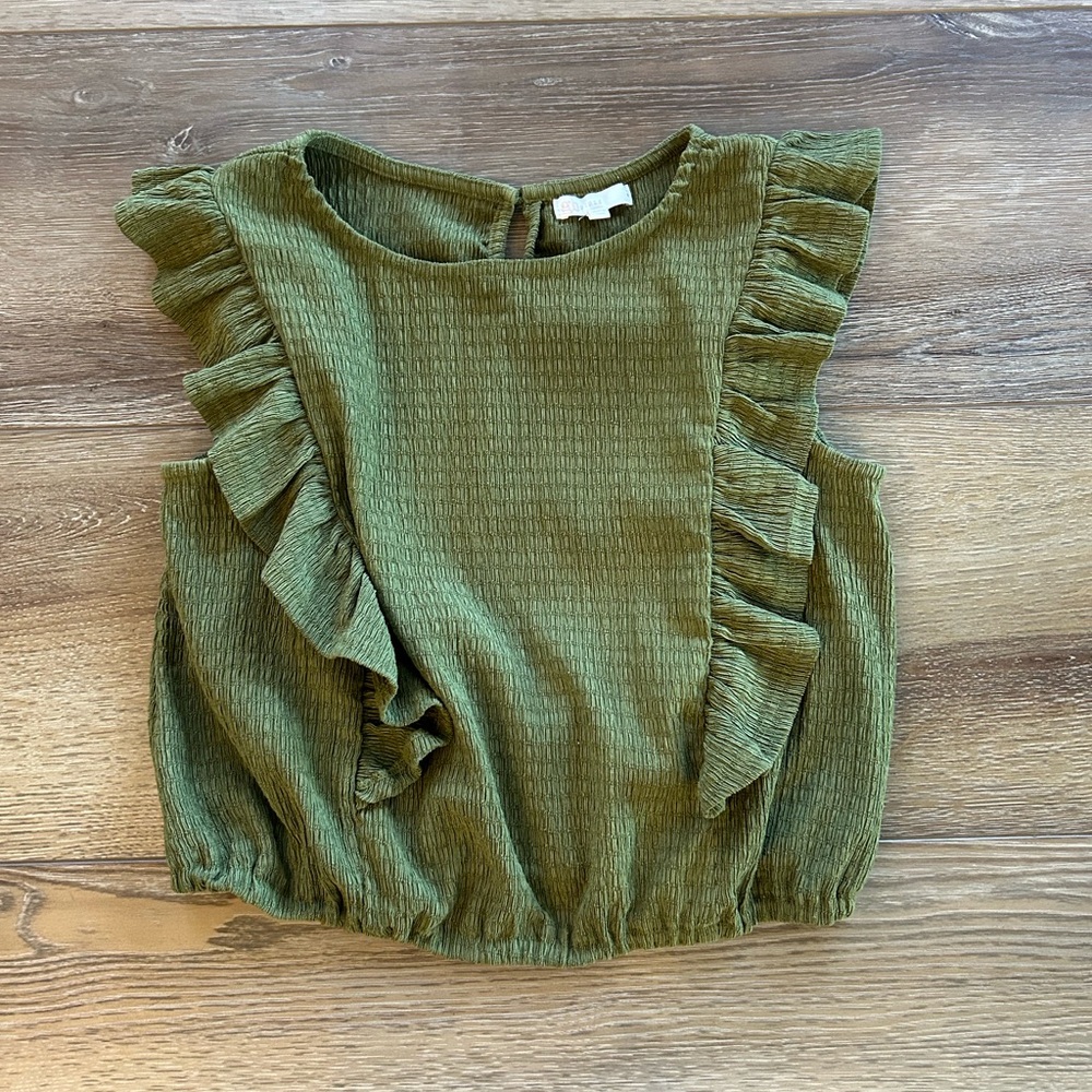 ARMY GREEN SHORT SLEEVE TOP